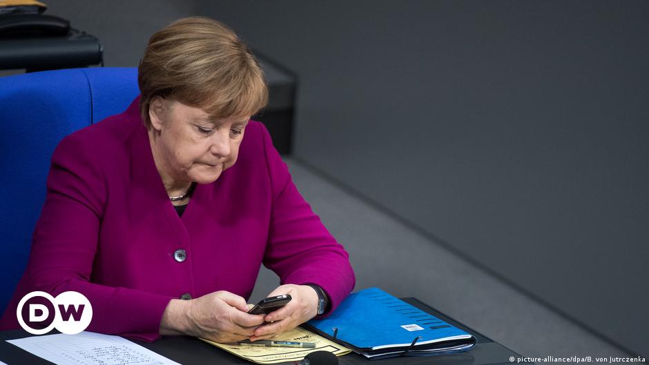 Angela Merkel and hundreds of German politicians hacked | News | DW |  04.01.2019